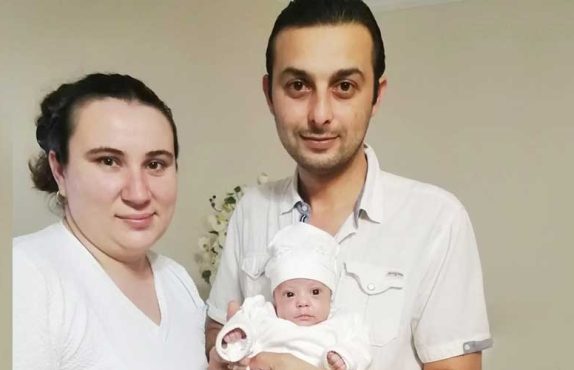 500-gram-Dünyaya-Gelen-Mucize-Bebek-Vatan-da-Hayat-Buldu erken doğum