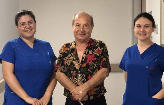 İzmir’den Gelen Hasta, Yürüyerek Taburcu Oldu