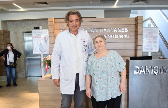 Mikrocerrahi Yöntemle Vidasız Tek Seviye Dar Kanal Ameliyatı