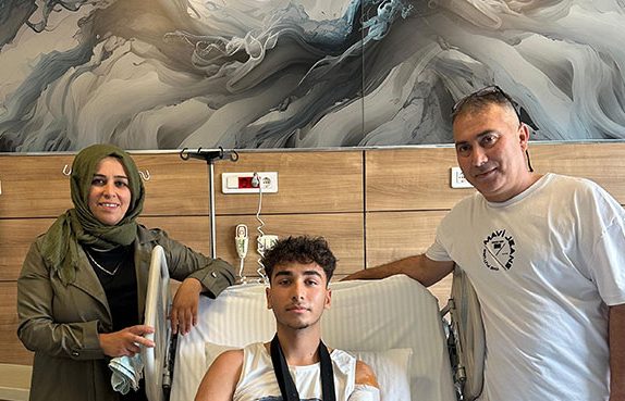 17 Yaşındaki Hastamızın Kolundaki Kemik Kisti Temizlendi-1608