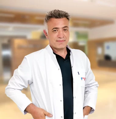 Op. Dr. Oğuz Özel