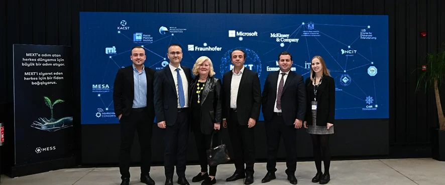 Ülkemizin Dijitalleşme, Yeşil Dönüşüm Ve Yetenek Geliştirme Yolculuğunda Referans Noktası Olan Mext Kurumu’nu Ziyaret Ettik.