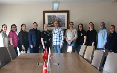 Kadınlar Günü Kutlamamızı Çiçekler ile Yaptık