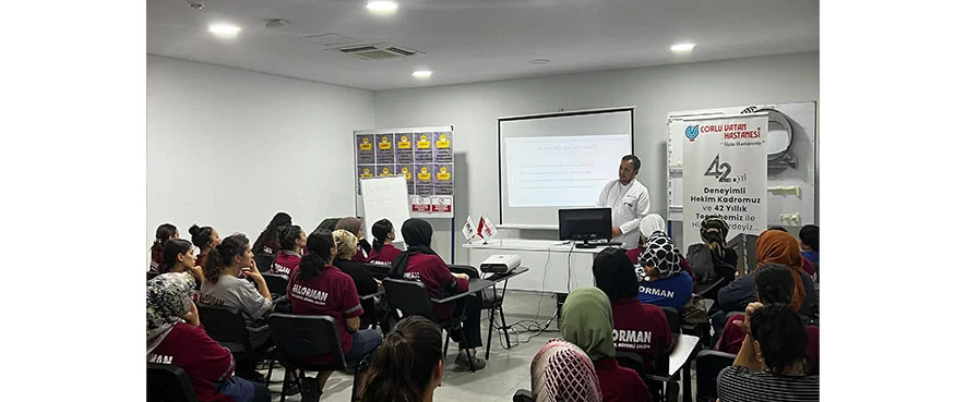Kadın Hastalıkları ve Doğum Uzmanı Zikri ÖZTÜRK, “Rahim Ağzı Kanseri” Konulu Bilgilendirme Semineri