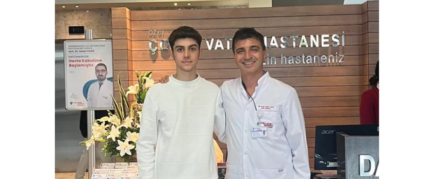 Burun Tıkanıklığı ve Şekil Bozukluğu Şikayeti Olan Hastamıza Septorinoplasti Ameliyatı Gerçekleştirildi.