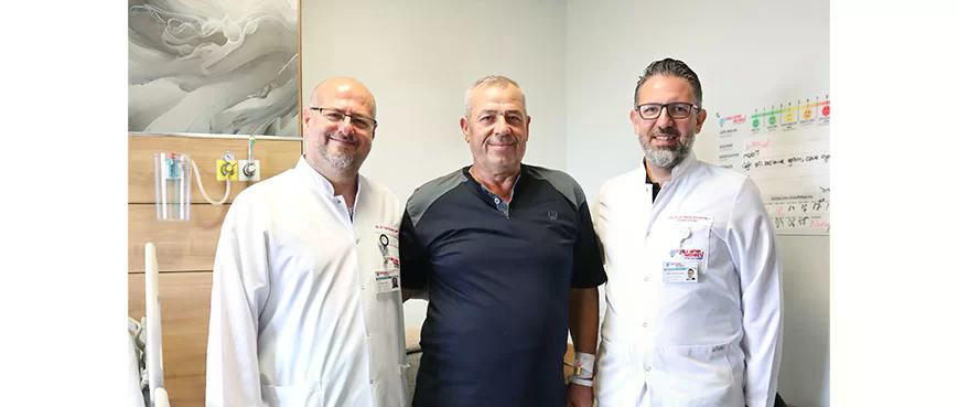 Hastamızın Sağ Böbreğindeki 3 Santimetrelik Şüpheli Kitle Kapalı Yöntem ile Temizlendi.