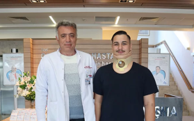 Trafik Kazasında Boyun Omuru Kırılan Hastamıza Anterior Odontoid Fiksasyonu Ameliyatı Yapıldı.