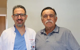 67 Yaşındaki Hastamıza Laparoskopik Böbrek Kisti Ameliyatı Yapıldı