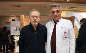 Kanal Daralması ve Disk Hernisi Olan Hastamıza Mikrocerrahi Yöntemi ile Vidasız Dar Kanal Ameliyatı Yapıldı.