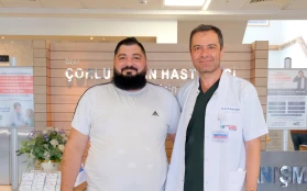 Bulgaristan’dan Gelen Hastamıza Sleeve Gastrektomi (Tüp Mide) Ameliyatı Yapıldı.