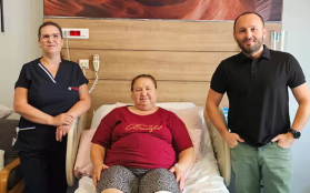 60 Yaşındaki Hastamıza Robotik Cerrahi ile Total Diz Protezi Ameliyatı Yapıldı.