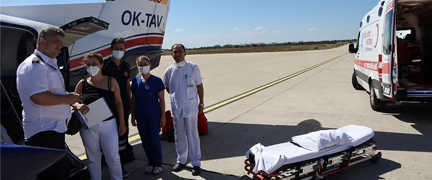 Almanya’dan Gelen Hasta Ambulans Uçakla Evine Döndü