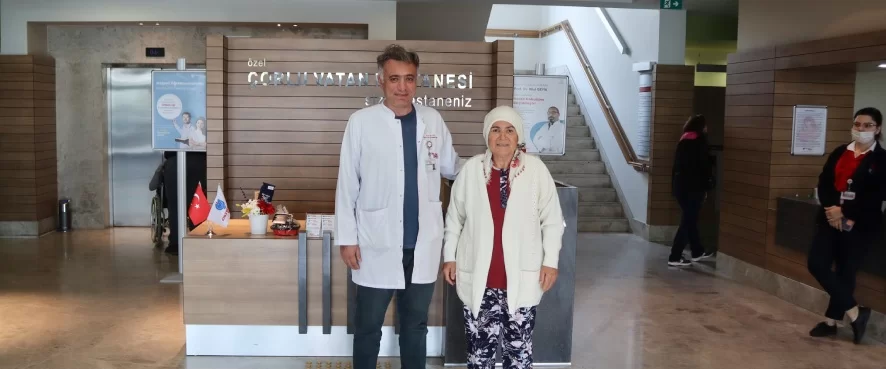 Vidasız Dar Kanal Ameliyatı ile Eski Sağlığına Kavuştu!